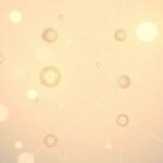 Jak badania nad neuronami lustrzanymi wyjaśniły naukę przez obserwację?